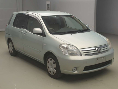 2009 Toyota Raum NCZ20[2]