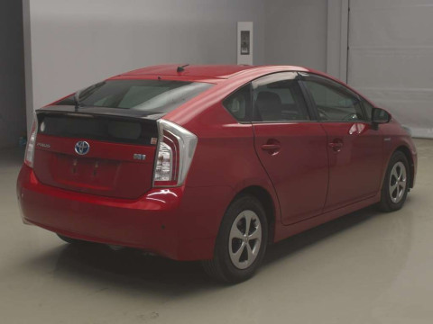 2014 Toyota Prius ZVW30[1]