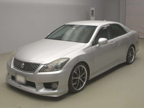 2010 Toyota Crown GRS204[0]