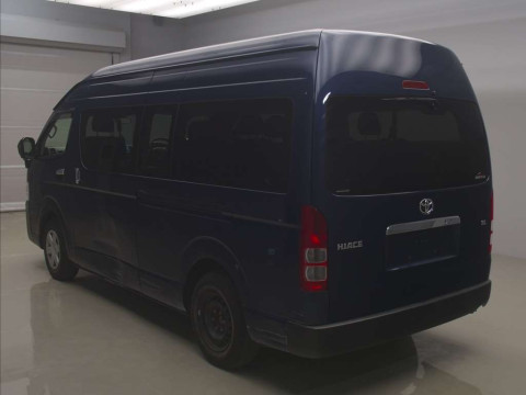 2022 Toyota Hiace Commuter GDH223B[2]