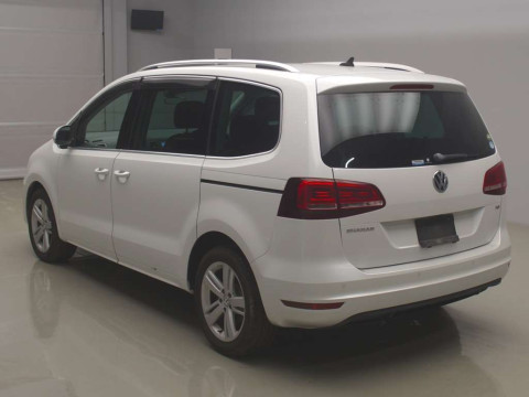 2015 Volkswagen Sharan 7NCZD[2]