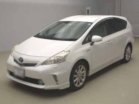 2012 Toyota Prius alpha ZVW41W[0]