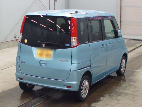 2013 Suzuki Palette MK21S[1]