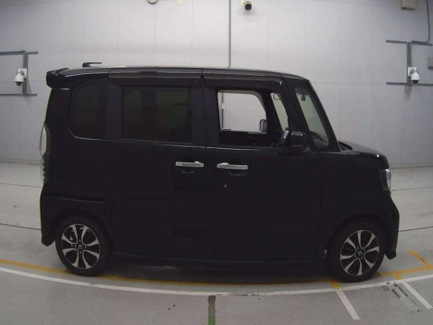 2020 Honda N-BOX CUSTOM JF3[2]