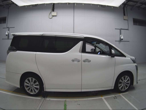 2020 Toyota Vellfire AGH30W[2]