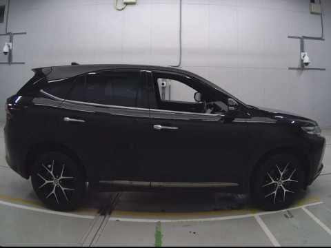 2019 Toyota Harrier ZSU60W[2]