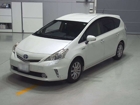 2012 Toyota Prius alpha ZVW41W[0]