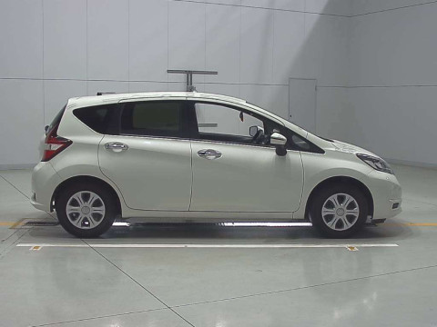 2020 Nissan Note E12[2]