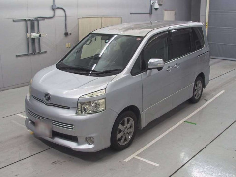 2010 Toyota Voxy ZRR70W[0]