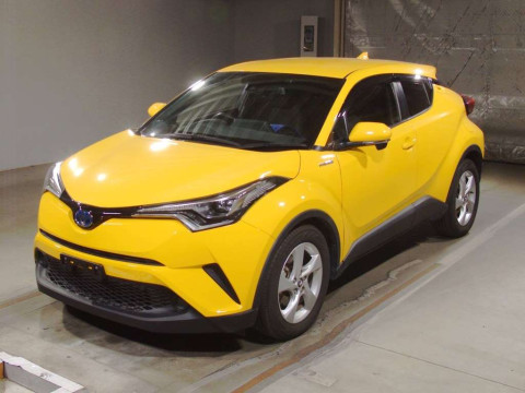 2018 Toyota C-HR ZYX10[0]