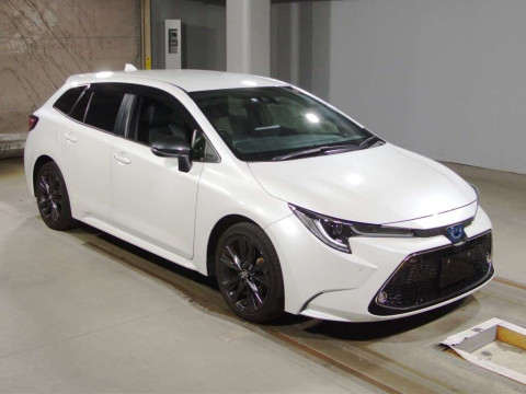 2021 Toyota Corolla Touring Wagon ZWE214W[2]