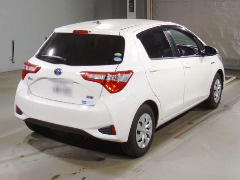 2019 Toyota Vitz NHP130[1]