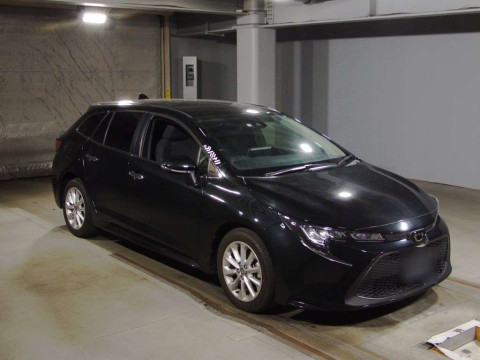 2020 Toyota Corolla Touring Wagon ZRE212W[2]