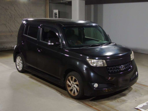 2013 Toyota bB QNC21[2]