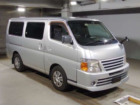 2010 Nissan Caravan Van VRE25[2]