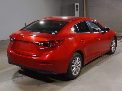 2016 Mazda Axela BM5FP[1]