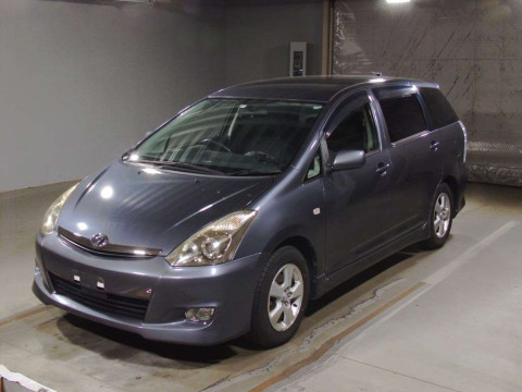 2005 Toyota Wish ZNE10G[0]