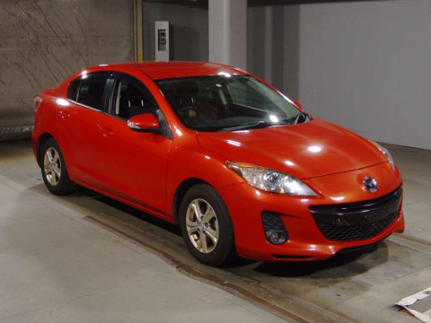 2012 Mazda Axela BLFFP[2]