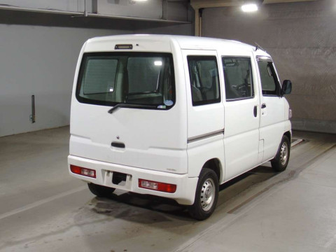 2013 Mitsubishi Minicab Van U61V[1]