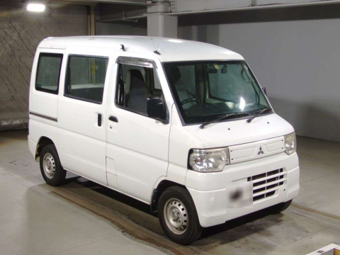 2013 Mitsubishi Minicab Van U61V[2]