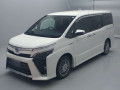 2020 Toyota Voxy