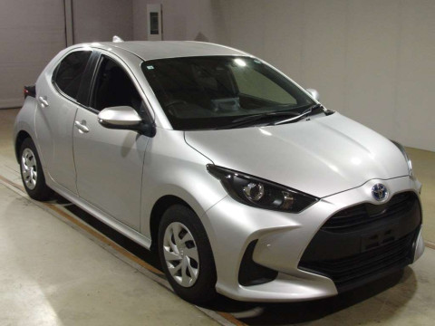 2021 Toyota YARIS MXPH10[2]