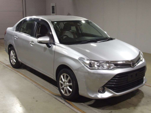 2016 Toyota Corolla Axio NZE164[2]