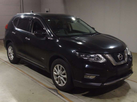 2018 Nissan X-Trail HT32[1]