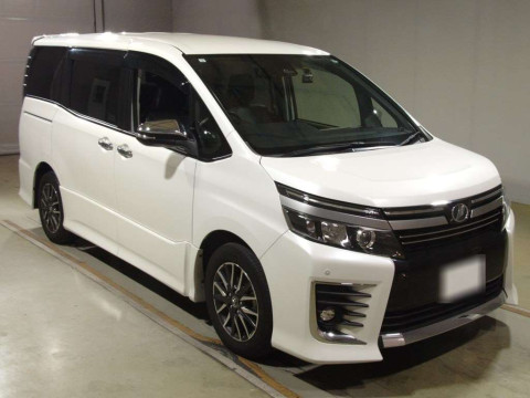 2017 Toyota Voxy ZRR80W[2]