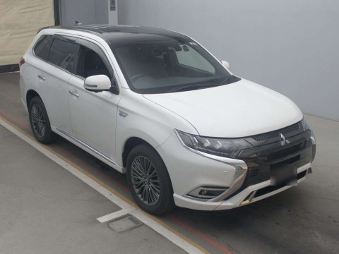 2019 Mitsubishi Outlander PHEV GG3W[2]