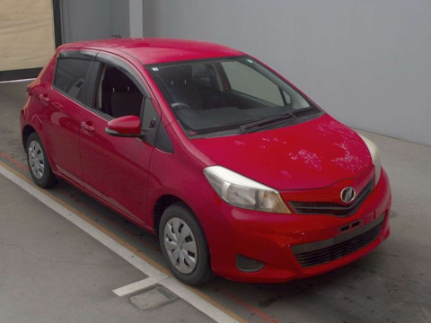 2012 Toyota Vitz NSP130[2]