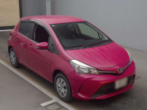 2014 Toyota Vitz KSP130[2]