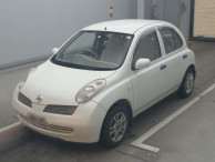 2002 Nissan March