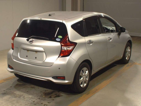 2017 Nissan Note E12[1]