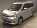 2012 Toyota Voxy