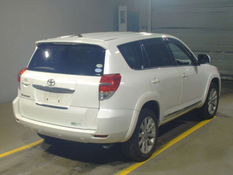 2010 Toyota Vanguard ACA38W[1]