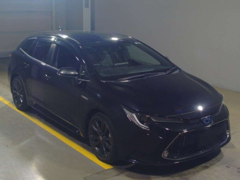 2020 Toyota Corolla Touring Wagon ZWE211W[2]