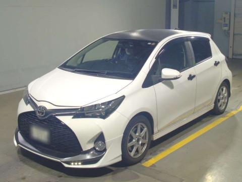 2015 Toyota Vitz NCP131[0]