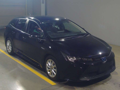 2019 Toyota Corolla Touring Wagon ZWE211W[2]