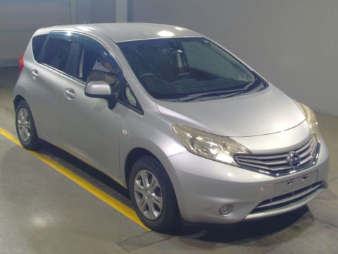 2013 Nissan Note E12[2]