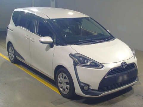 2016 Toyota Sienta NSP170G[2]