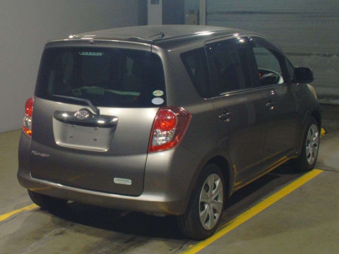 2008 Toyota Ractis SCP100[1]