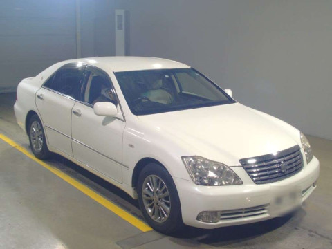 2006 Toyota Crown GRS182[2]