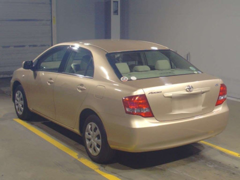 2010 Toyota Corolla Axio NZE141[2]