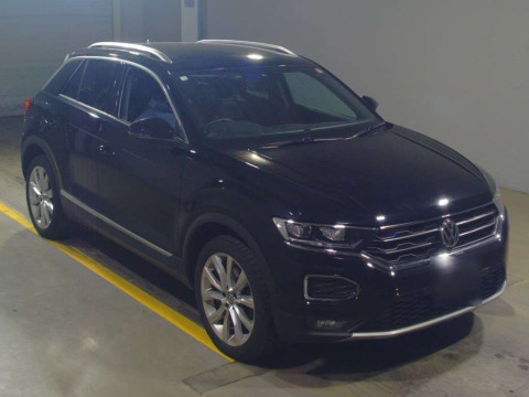 2020 Volkswagen T-Roc A1DFF[2]