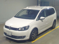 2013 Volkswagen Golf Touran