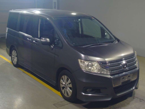 2012 Honda Step WGN Spada RK7[2]