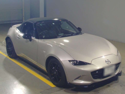 2022 Mazda Roadster ND5RC[2]