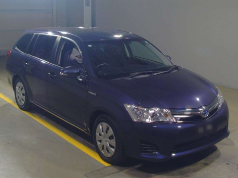 2014 Toyota Corolla Fielder NKE165G[1]