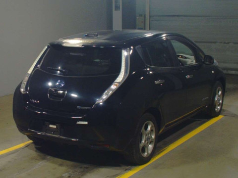 2012 Nissan Leaf ZE0[1]